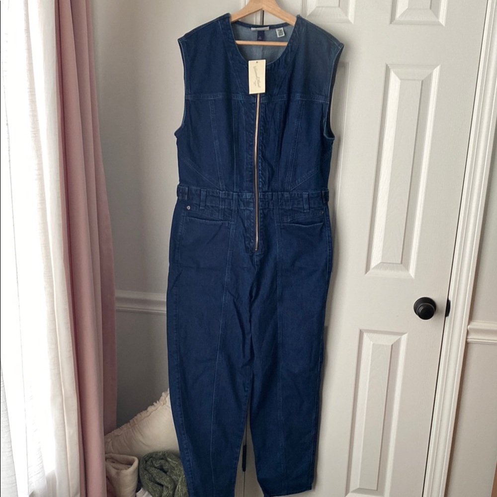 Universal Thread Blue Denim Top